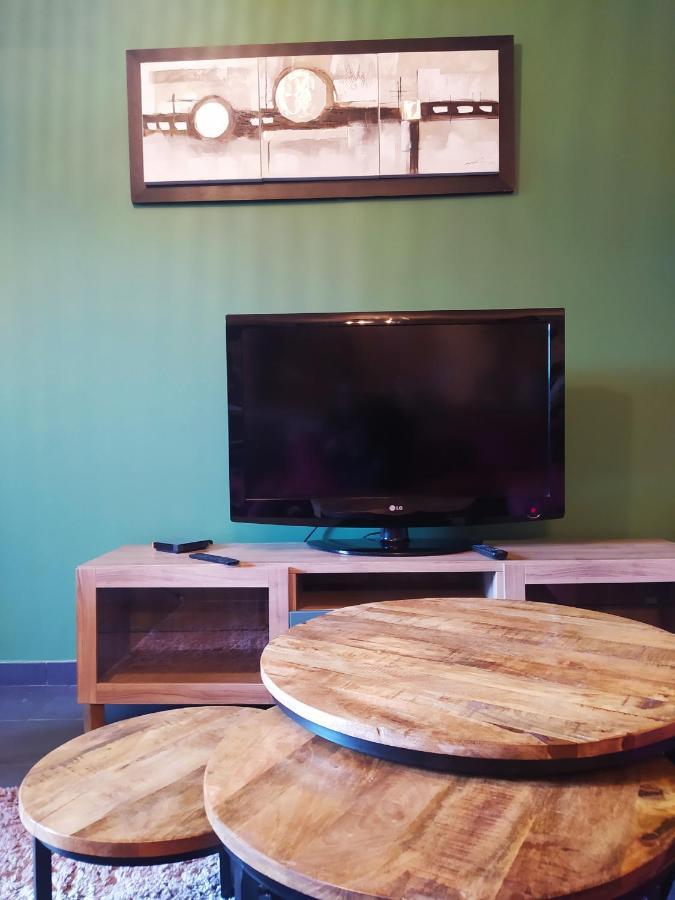 Spacieux Appartement Au Calme 15Min Sud De Lyon Proche Metro Et Gare Confluence Aquarium Gerland Oullins Eksteriør bilde