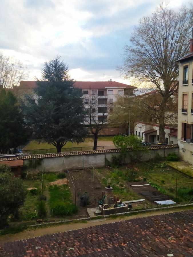 Spacieux Appartement Au Calme 15Min Sud De Lyon Proche Metro Et Gare Confluence Aquarium Gerland Oullins Eksteriør bilde