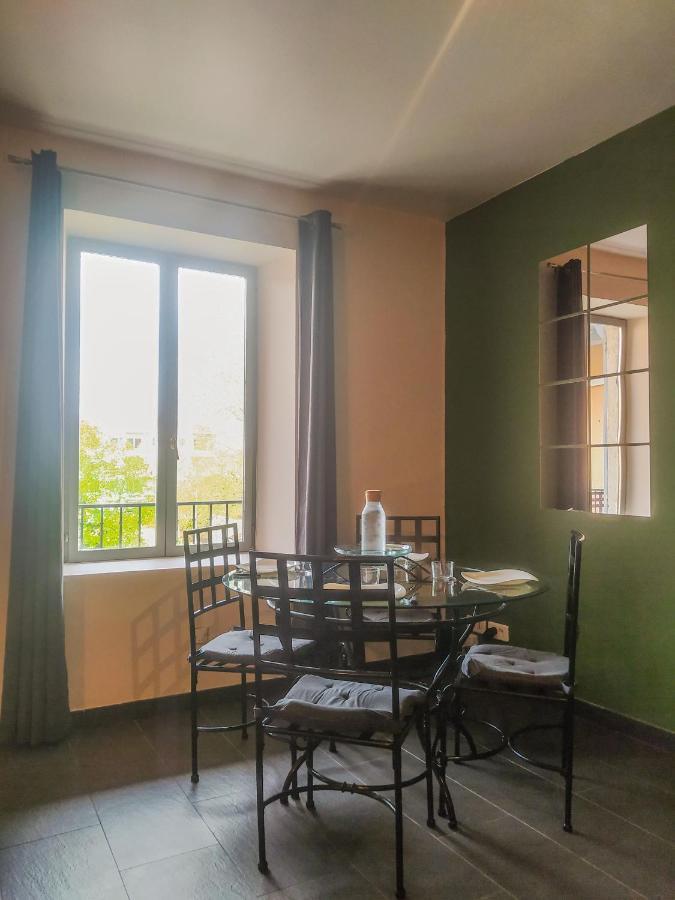 Spacieux Appartement Au Calme 15Min Sud De Lyon Proche Metro Et Gare Confluence Aquarium Gerland Oullins Eksteriør bilde